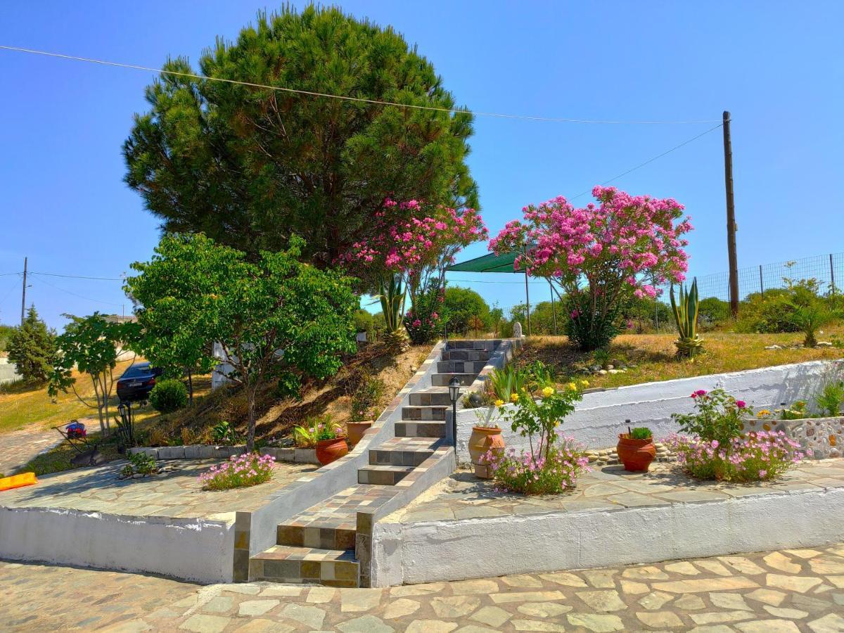 Vanna'S Holiday House อิเอริสโซส ภายนอก รูปภาพ